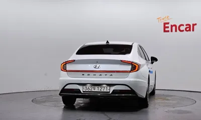 Hyundai Sonata 2020, 118179 км, за 8921.01 USD