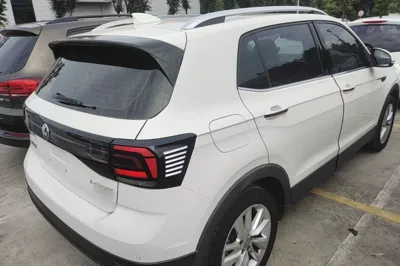 Volkswagen T-Cross 2020, 90300 км, за 9766 USD - фото 6