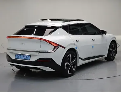 Kia EV6 2023, 278693 км, за 15747.67 USD