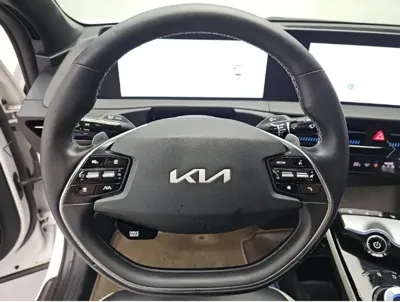 Kia EV6 2023, 278693 км, за 15747.67 USD - фото 9