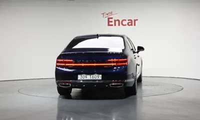 Genesis G90 2019, 66544 км, за 24960.58 USD