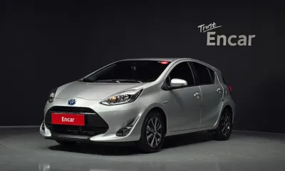 Toyota Prius · 2018 год