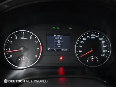 Kia Seltos 2020, 137896 км, за 9053.27 USD - фото 8