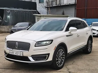 Lincoln Nautilus · 2019 год