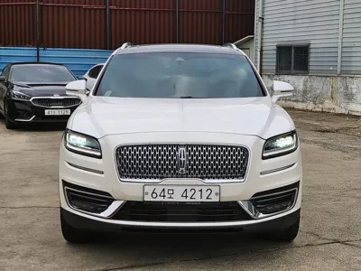 Lincoln Nautilus 2019, 63447 км, за 12493.4 USD