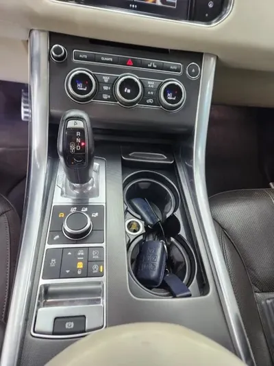 Land Rover Range Rover Sport 2016, 121310 км, за 15196.56 USD - фото 11