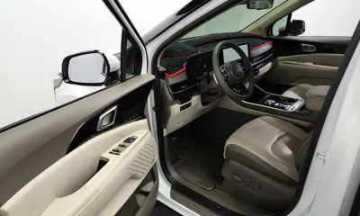 Kia Canival 2025, 23991 км, за 35470.3 USD - фото 10