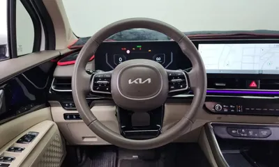 Kia Canival 2025, 23991 км, за 35470.3 USD - фото 13