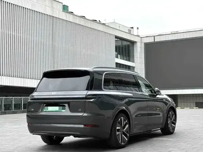 Li Auto Li L9 2023, 50000 км, за 33571.03 USD