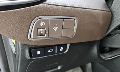 Hyundai Grandeur 2018, 132873 км, за 8334.96 USD - фото 13