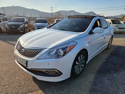Hyundai Grandeur · 2016 год