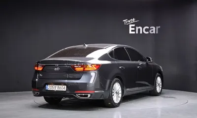 Kia K7 2017, 192890 км, за 5194.04 USD