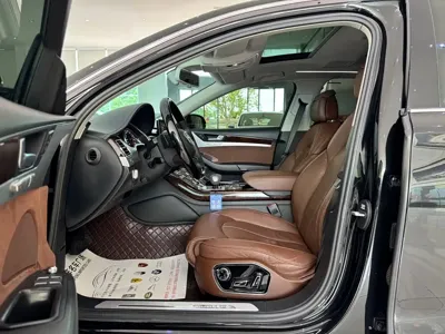 Audi A8 2016, 99000 км, за 18859.84 USD
