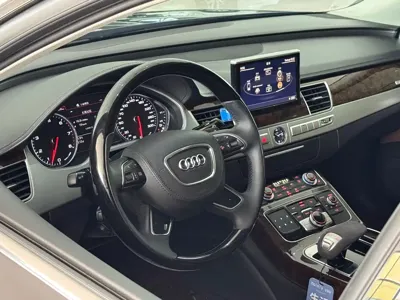 Audi A8 2016, 99000 км, за 18859.84 USD - фото 7