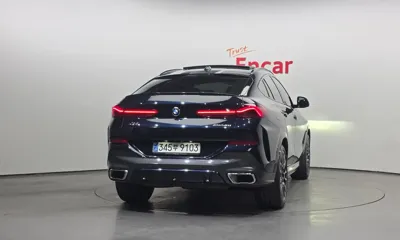 BMW X6 2025, 19043 км, за 74654.76 USD
