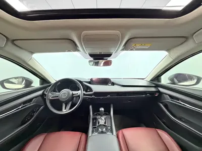 Mazda 3 Axela 2022, 16000 км, за 15714.82 USD - фото 6
