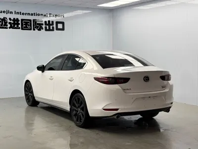 Mazda 3 Axela 2022, 16000 км, за 15714.82 USD - фото 8