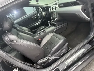 Ford Mustang 2019, 68000 км, за 11610.59 USD - фото 6