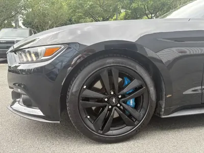 Ford Mustang 2019, 68000 км, за 11610.59 USD - фото 8