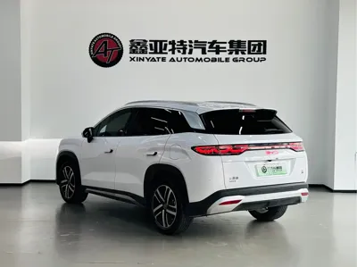 BYD L DM-i 2024, 18000 км, за 13768.82 USD