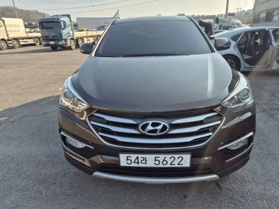 Hyundai Santafe 2018, 256446 км, за 4810.5 USD