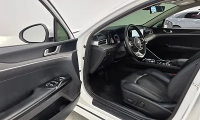 Kia K5 2021, 87788 км, за 10240.25 USD - фото 10