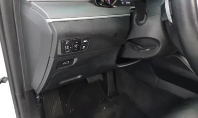 Kia K5 2021, 87788 км, за 10240.25 USD - фото 17