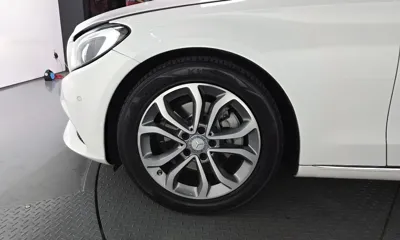Mercedes-Benz C-Class 2016, 70363 км, за 10733.81 USD