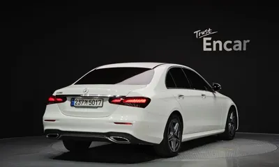 Mercedes-Benz E-Class 2023, 39431 км, за 27588.01 USD