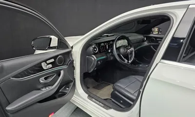 Mercedes-Benz E-Class 2023, 39431 км, за 27588.01 USD - фото 10