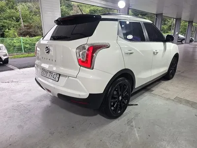 KG_Mobility_Ssangyong TIBOLI 2015, 146105 км, за 3741.63 USD