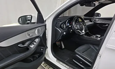 Mercedes-Benz GLC-Class 2019, 56666 км, за 33076.83 USD - фото 10