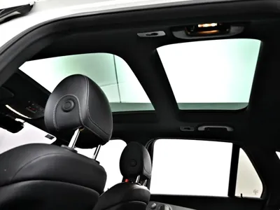 Mercedes-Benz GLC-Class 2019, 56666 км, за 33076.83 USD - фото 16