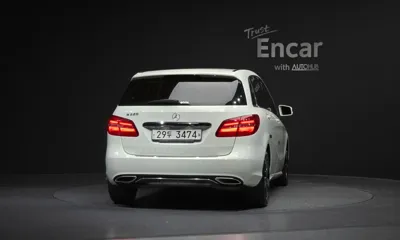 Mercedes-Benz B-Class 2018, 63677 км, за 9188.27 USD