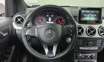 Mercedes-Benz B-Class 2018, 63677 км, за 9124.33 USD - фото 13