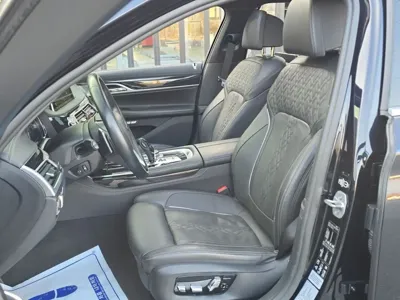 BMW 7-Series 2017, 193000 км, за 16848.36 USD - фото 8