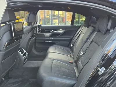 BMW 7-Series 2017, 193000 км, за 16848.36 USD - фото 9