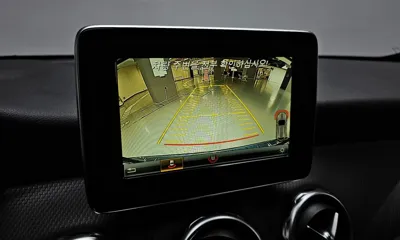 Mercedes-Benz GLA-Class 2018, 82843 км, за 9780.75 USD - фото 14