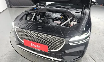 Genesis GV70 2023, 61303 км, за 25702.01 USD - фото 6