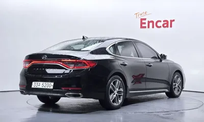 Hyundai Grandeur 2018, 63945 км, за 11027.96 USD