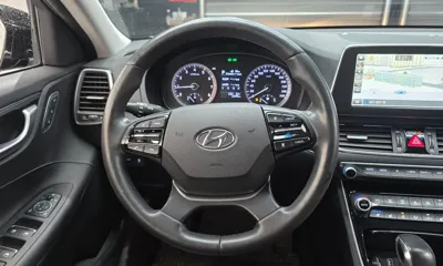 Hyundai Grandeur 2018, 63945 км, за 11027.96 USD - фото 13