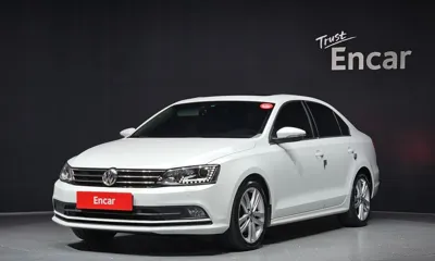 Volkswagen Jetta · 2015 год
