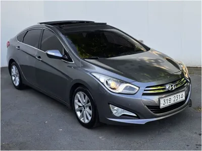 Hyundai i40 2012, 261221 км, за 2276.87 USD