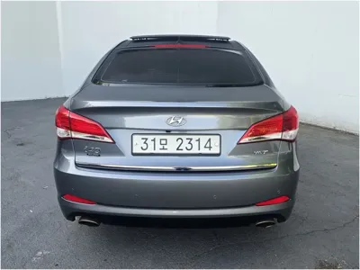Hyundai i40 2012, 261221 км, за 2276.87 USD