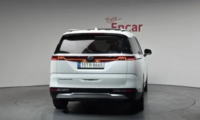 Kia Canival 2021, 77408 км, за 17112.65 USD