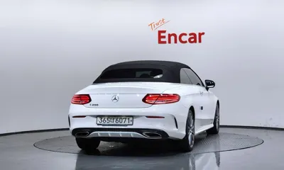 Mercedes-Benz C-Class 2018, 40683 км, за 19153.1 USD