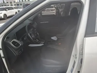 Kia Seltos 2023, 39782 км, за 17255.97 USD - фото 15