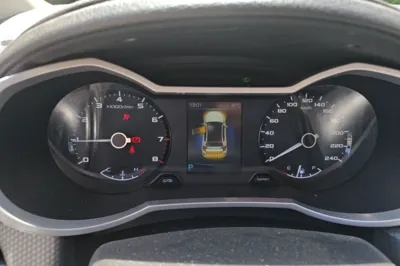 Geely Auto Emgrand GS 2016, 94300 км, за 5164 USD - фото 9