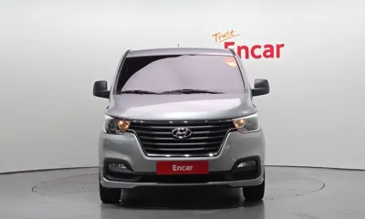 Hyundai Starex 2019, 96784 км, за 9381.11 USD