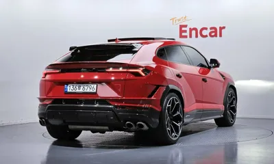 Lamborghini Urus 2023, 24054 км, за 241564.92 USD